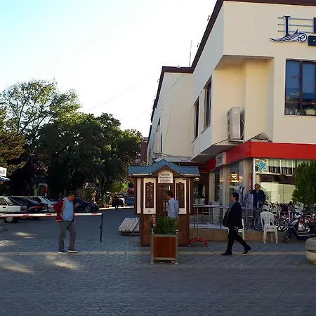 Szálloda Lagania As *